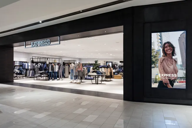 Can Express Survive the New Era of Apparel Retail?