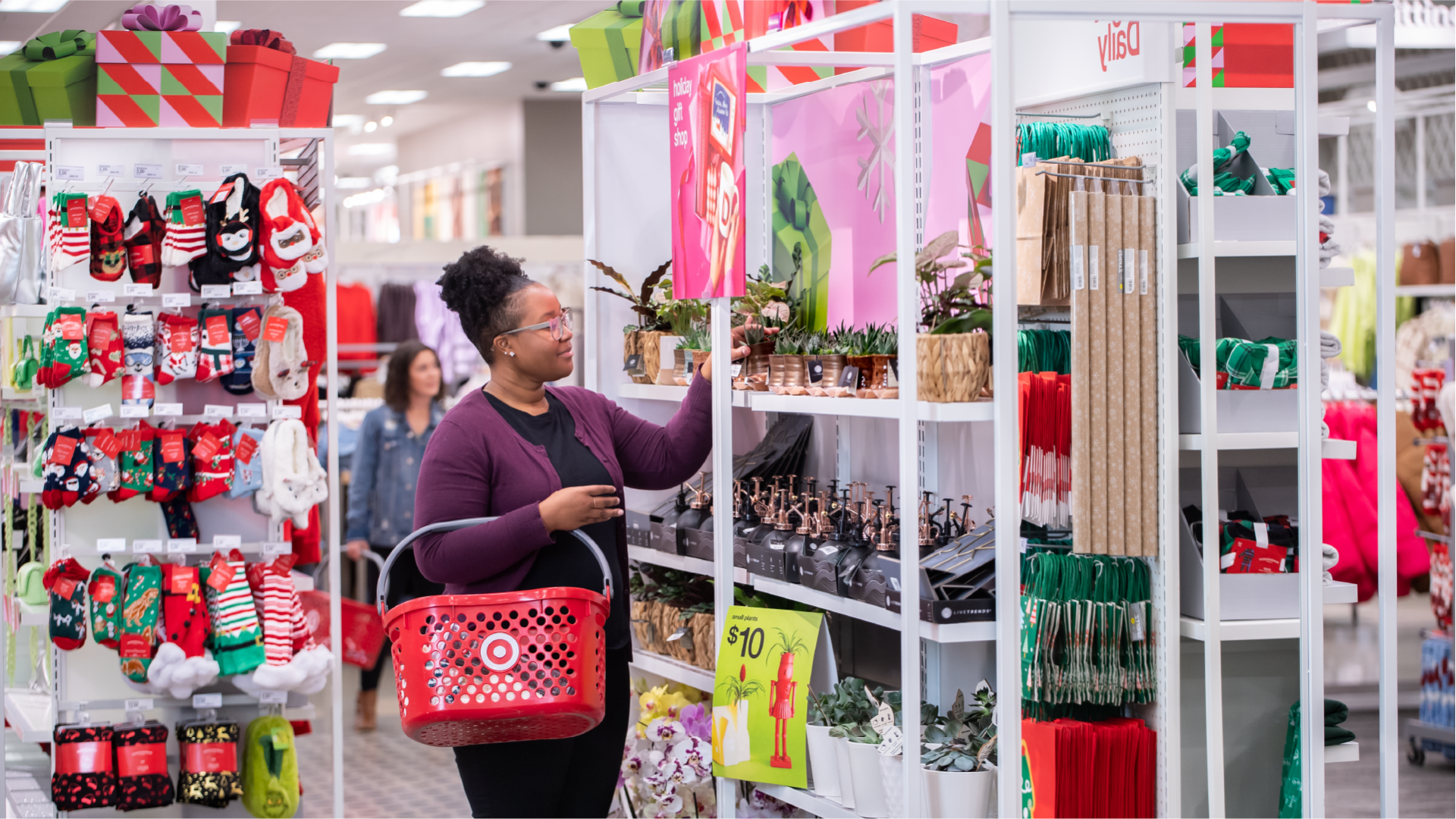 Retail Dive Trendline on The state of holiday shopping and the consumer